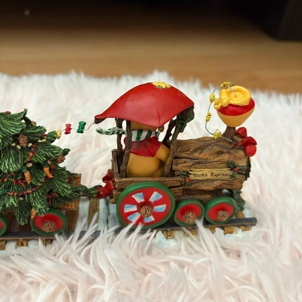 Disney Winnie The Pooh & Friends Christmas Holiday Train Set Danbury Rabbit Roo